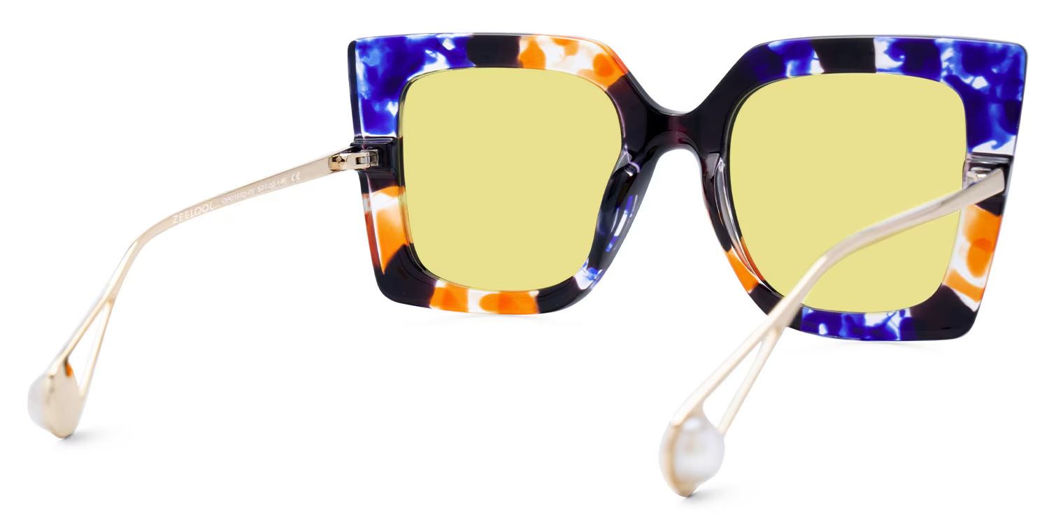 Qatar Blue-Black Square Sunglasses to Frame Your Face | ZEELOOL3