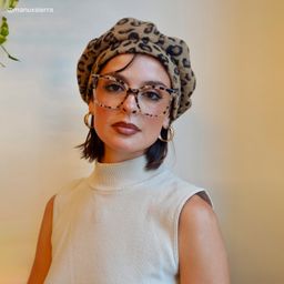 Sage Tortoise Rectangle Glasses8