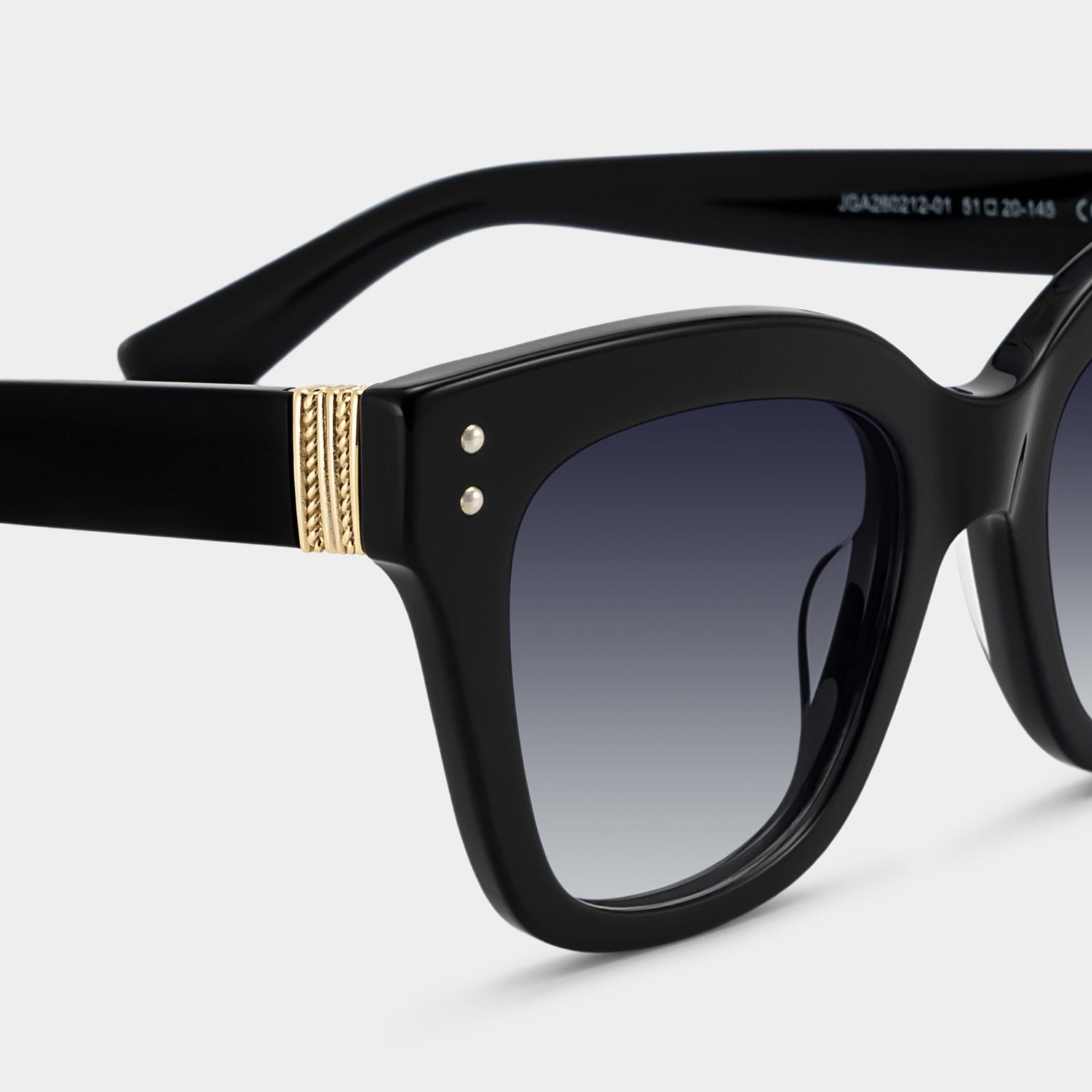 Stella Black Butterfly Sunglasses to Frame Your Face | ZEELOOL4