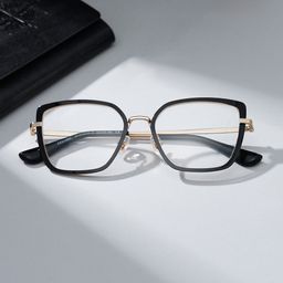Max Black Square Glasses1