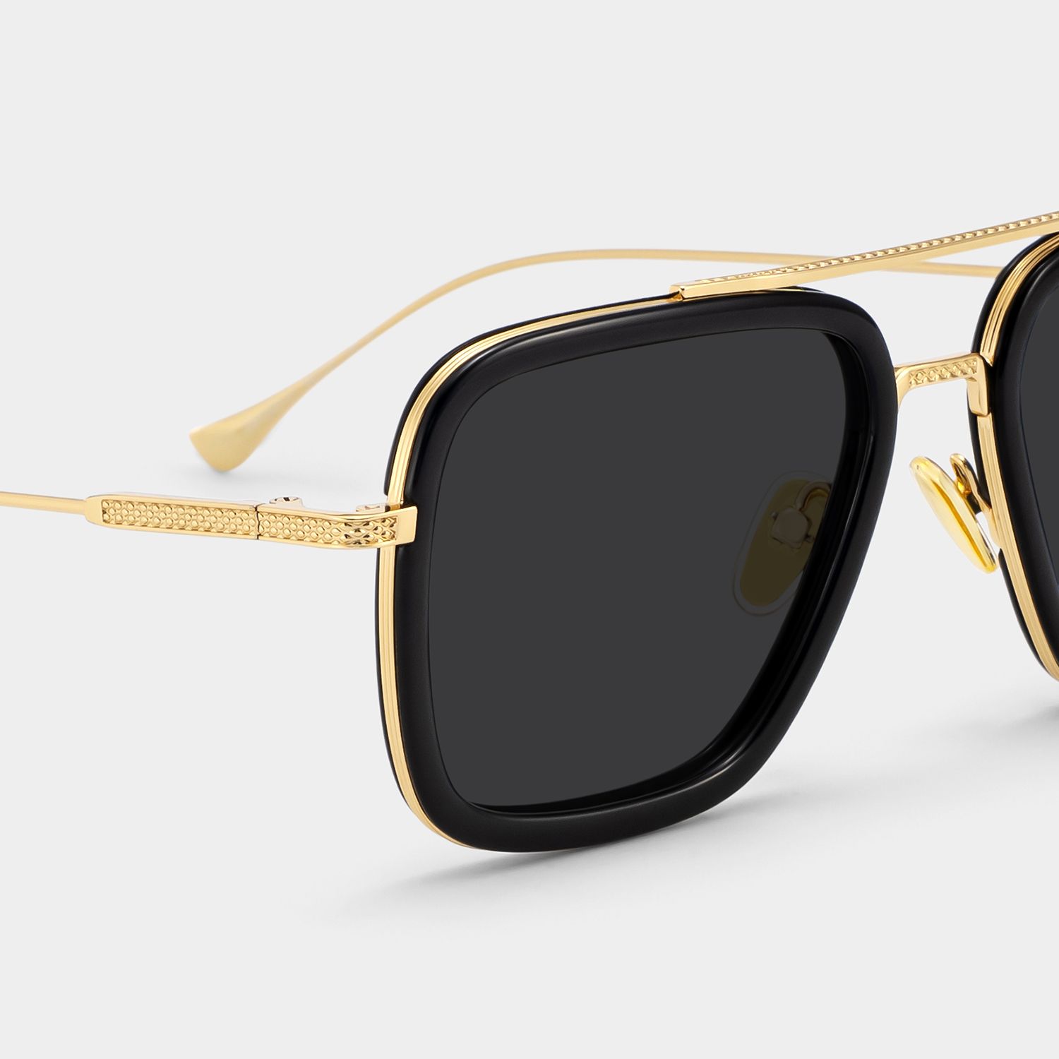 Gifford Mixed Black-Gold Aviator Frame Sunglasses | ZEELOOL4
