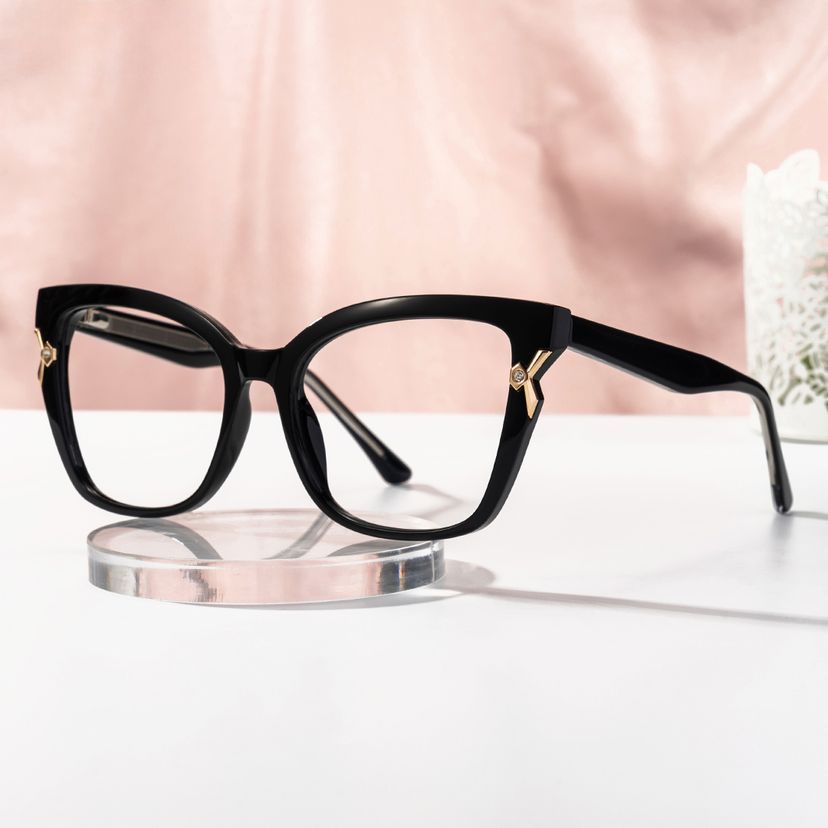 Nunnally Black Cat eye Glasses