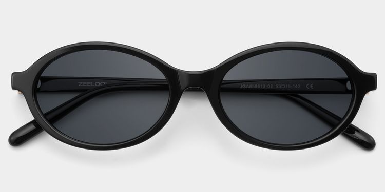 Everly Black Oval Sunglasses