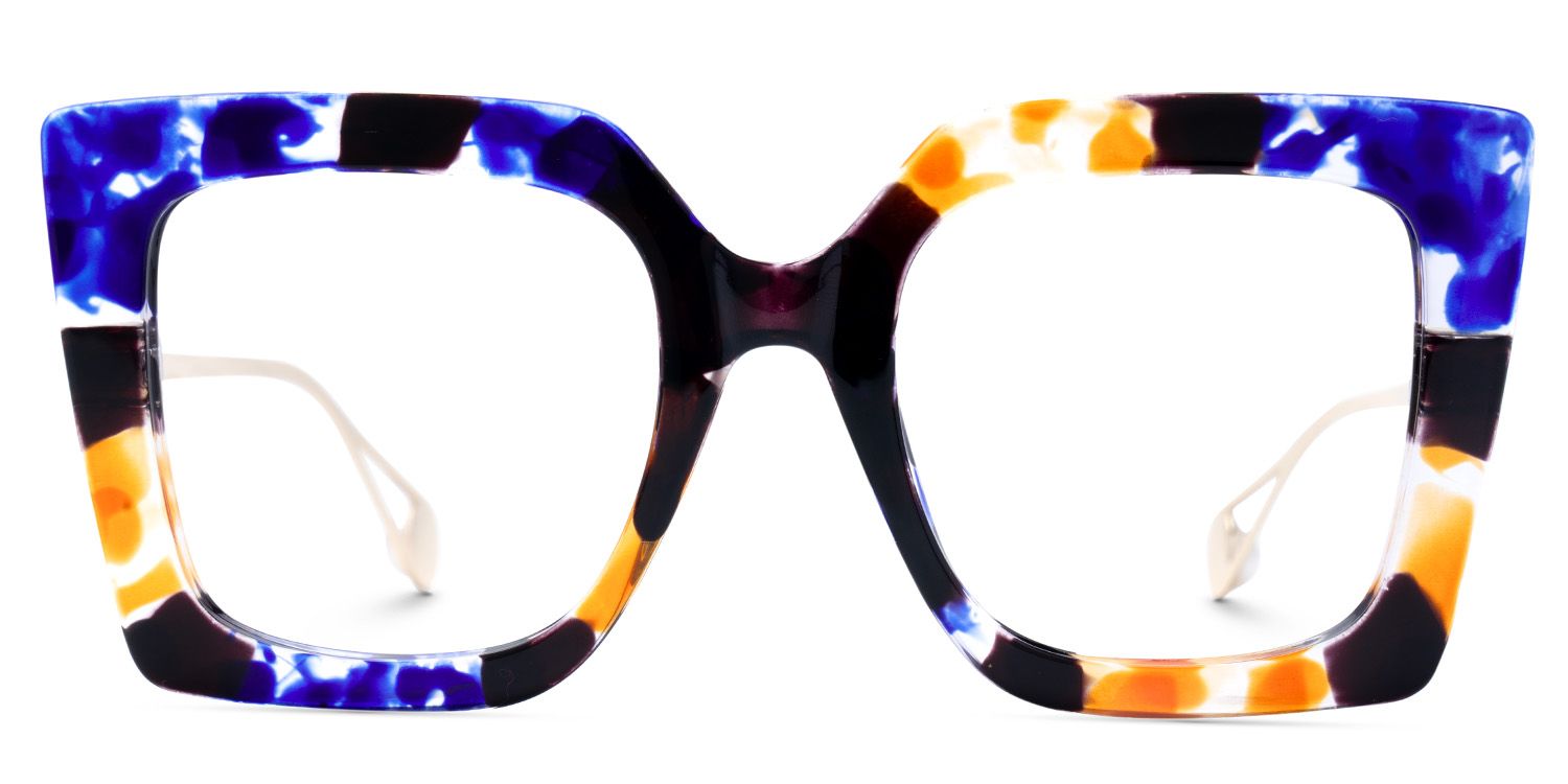 Qatar glasses 1