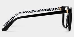 Caroline Black Square Glasses4