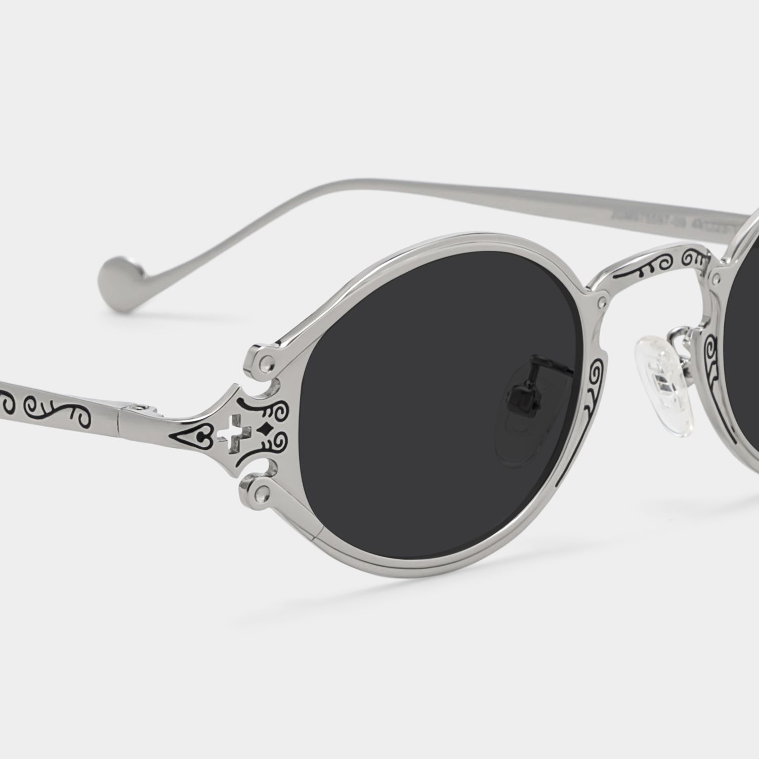 Serena Silver Oval Sunglasses to Frame Your Face | ZEELOOL4