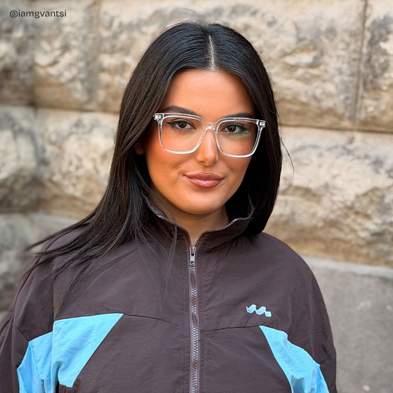 Thin Clear Frame Glasses With Square Shape5