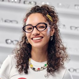 Blaire Black Oval Glasses8