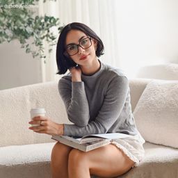 Talia Tortoise Square Glasses8