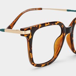 Jacqui Tortoise Rectangle Glasses4