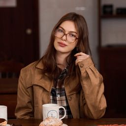 Clementine Clear Brown Square Glasses6