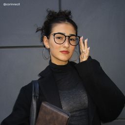 Laura Black Square Glasses6