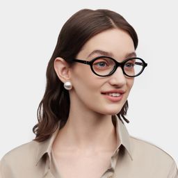 Everly Black Oval Glasses1