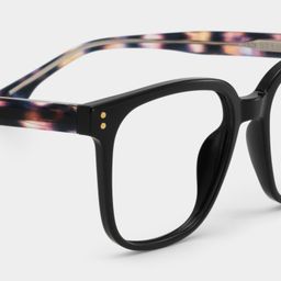 Donnalyn Black Square Glasses5