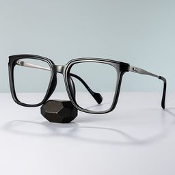 Zeyna Black Square Glasses0