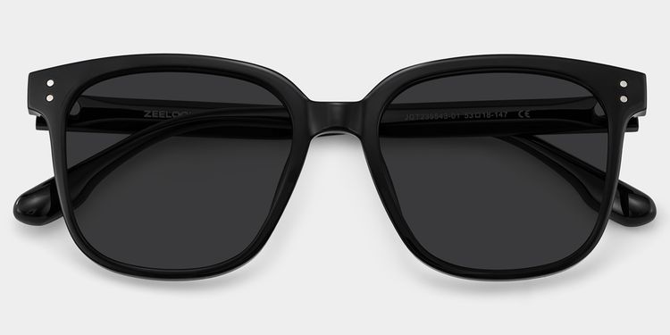 Oglesby Black Square Sunglasses