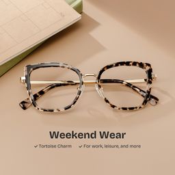 Leila Tortoise Butterfly Glasses2