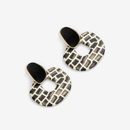 Stylish Black Silver Needle Earrings0