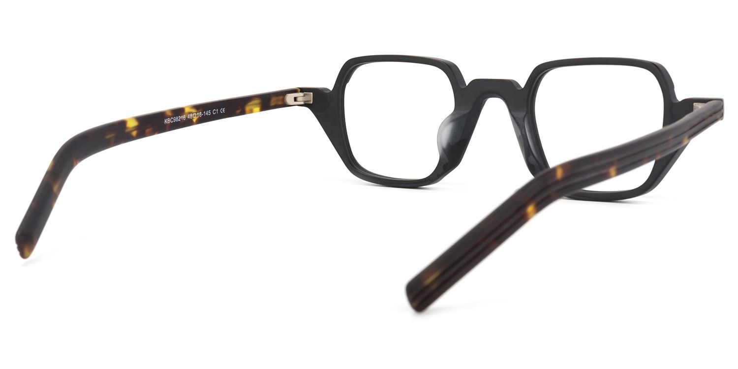 Buy Yasin Optical Glasses and EyeWear Frames on Zeelool4