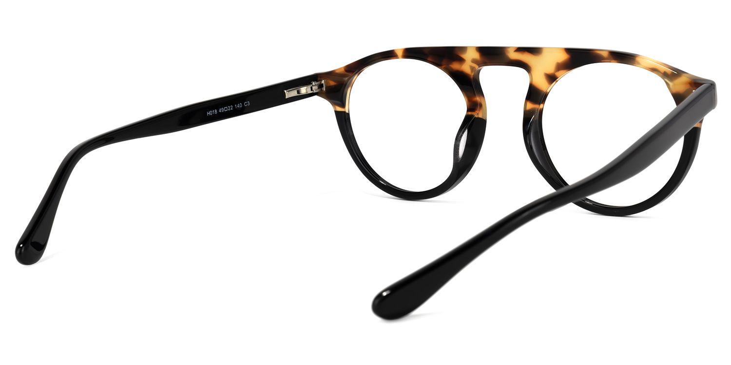 Buy Pinky Optical Glasses and EyeWear Frames on Zeelool3