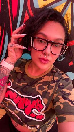 I absolutely love my new glasses ❤️ I just wish I would’ve put the tr0