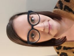 They looked a bit more blue, and the animal print looked a bit more ob0