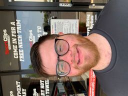 Stylish, clean and the lenses are crystal clear2