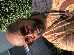 Awesome style... very fashionable!0