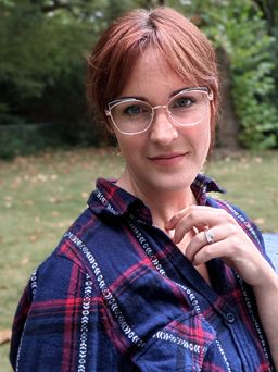 I haven't had wire frames in 2 decades - I am loving these! Light, tre1