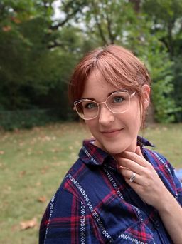 I haven't had wire frames in 2 decades - I am loving these! Light, tre0