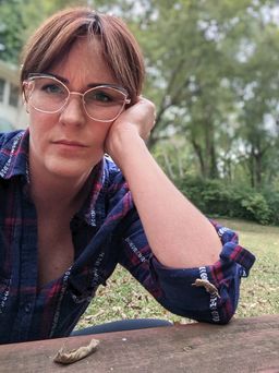 I haven't had wire frames in 2 decades - I am loving these! Light, tre3