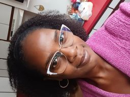 I love these glasses sooooo much!!! They are my new favorite pair. The0