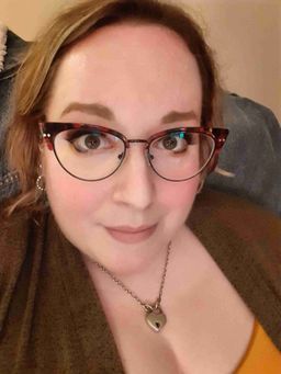 These are fantastic, very lightweight, elegant. The red flecks catch t0