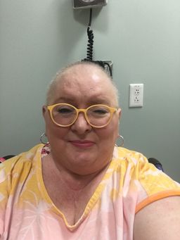 These glasses are so much cuter in person. They are modern, current an0