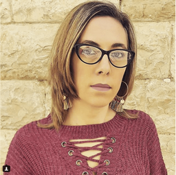 I had the best experience with @Zeelool getting my new glasses. Their 0