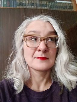 I expected the frame to be matte, opaque0